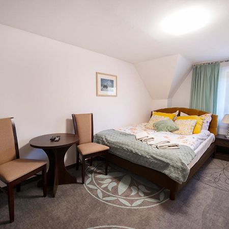 Dw Paryzanka Hotell Poronin Exteriör bild