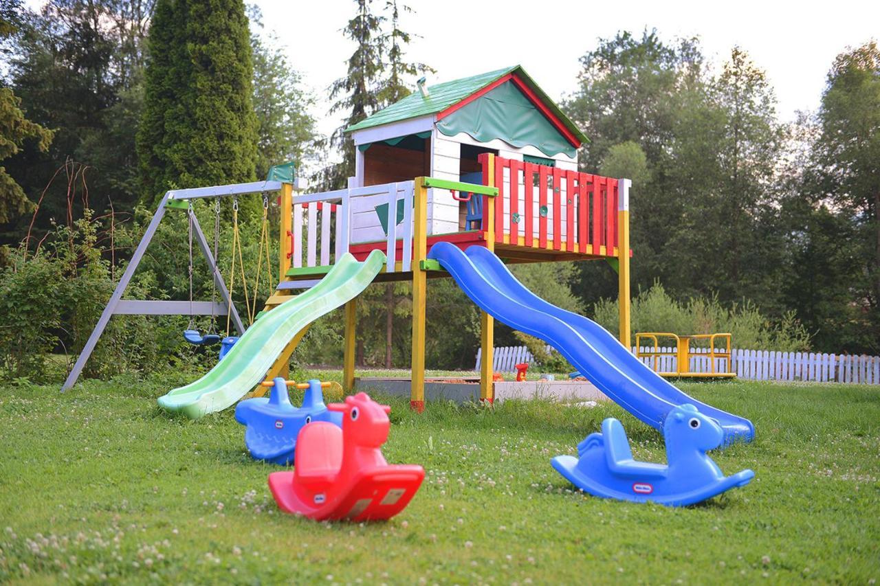 Dw Paryzanka Hotell Poronin Exteriör bild